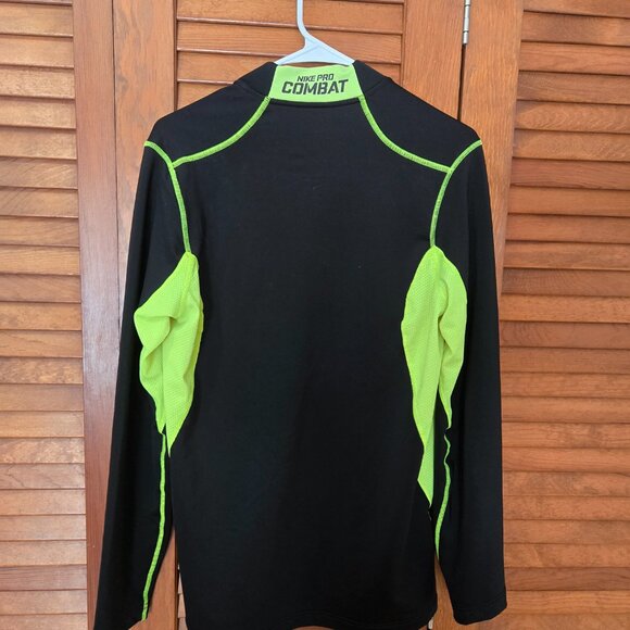 Nike Men's Medium Pro Combat Hyperwarm Dri-Fit Max 1/4 Zip Pullover Black Neon - Picture 2 of 7